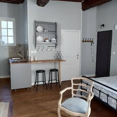 Authentique Studio Au Coeur De Байе Экстерьер фото